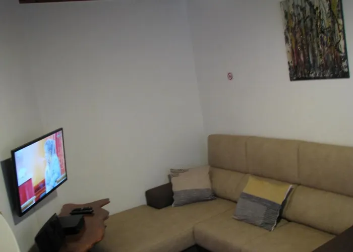 Art'rio - Casa No Rio Em Nyaraló *