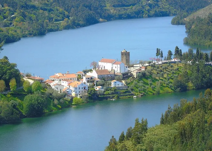 Art'rio - Casa No Rio Em Nyaraló Dornes